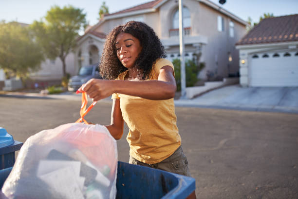 Best Yard Waste Removal  in Enoch, UT